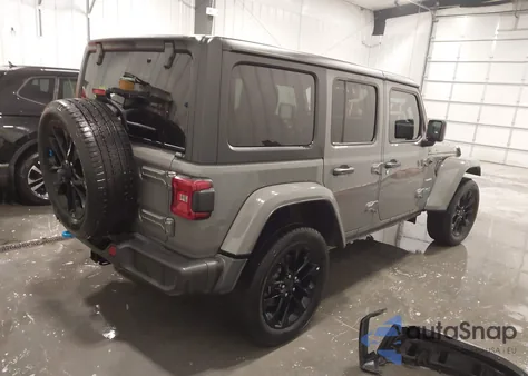 2023 Jeep Wrangler 4Xe Sahara 4X4 из США, поврежденный, VIN 1C4JJXP6XPW703634